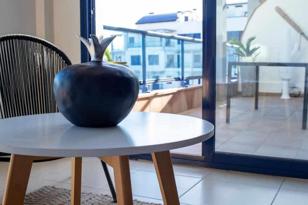 Coqueto Apartamento Con Vistas Al Mar Дения Экстерьер фото